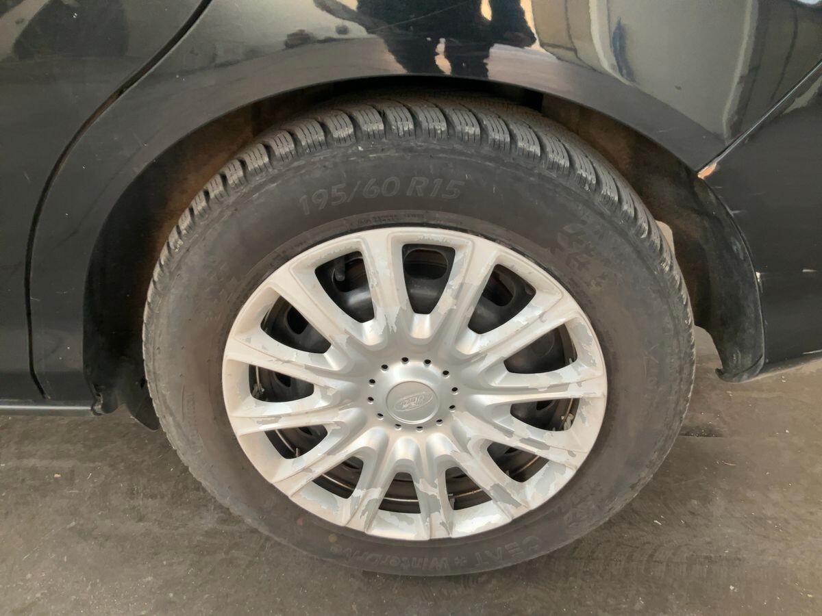 Ford B-Max 1.5 TDCi 75 CV Business