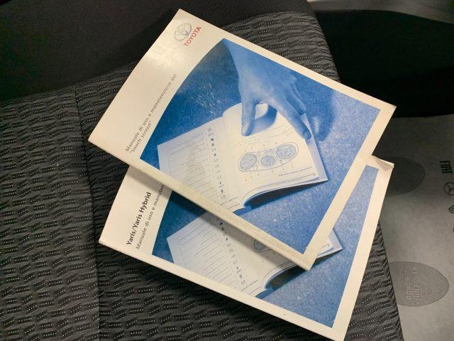 TOYOTA Yaris 1.0 Benzina Lounge 5 Porte