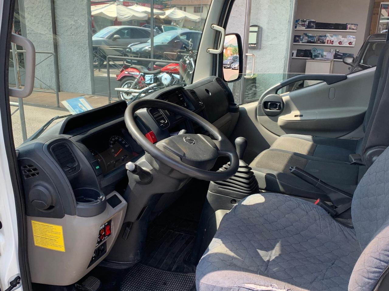 NISSAN NT400 35.13 RIBALTABILE POCHISSIMI KM!!