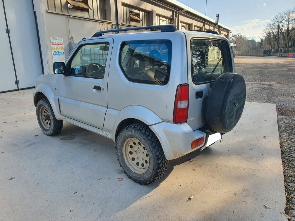 Suzuki Jimny 1.3 16V 4x4 JLX GPL