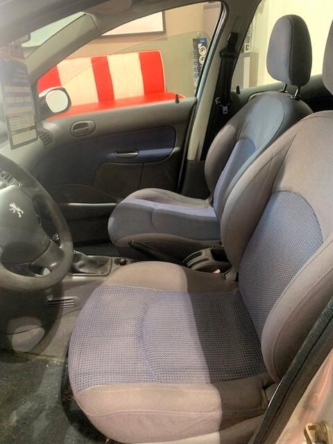 Peugeot 206 1.1 5p. XT-unico proprietario-distribuzione eseguita-OTTIMA