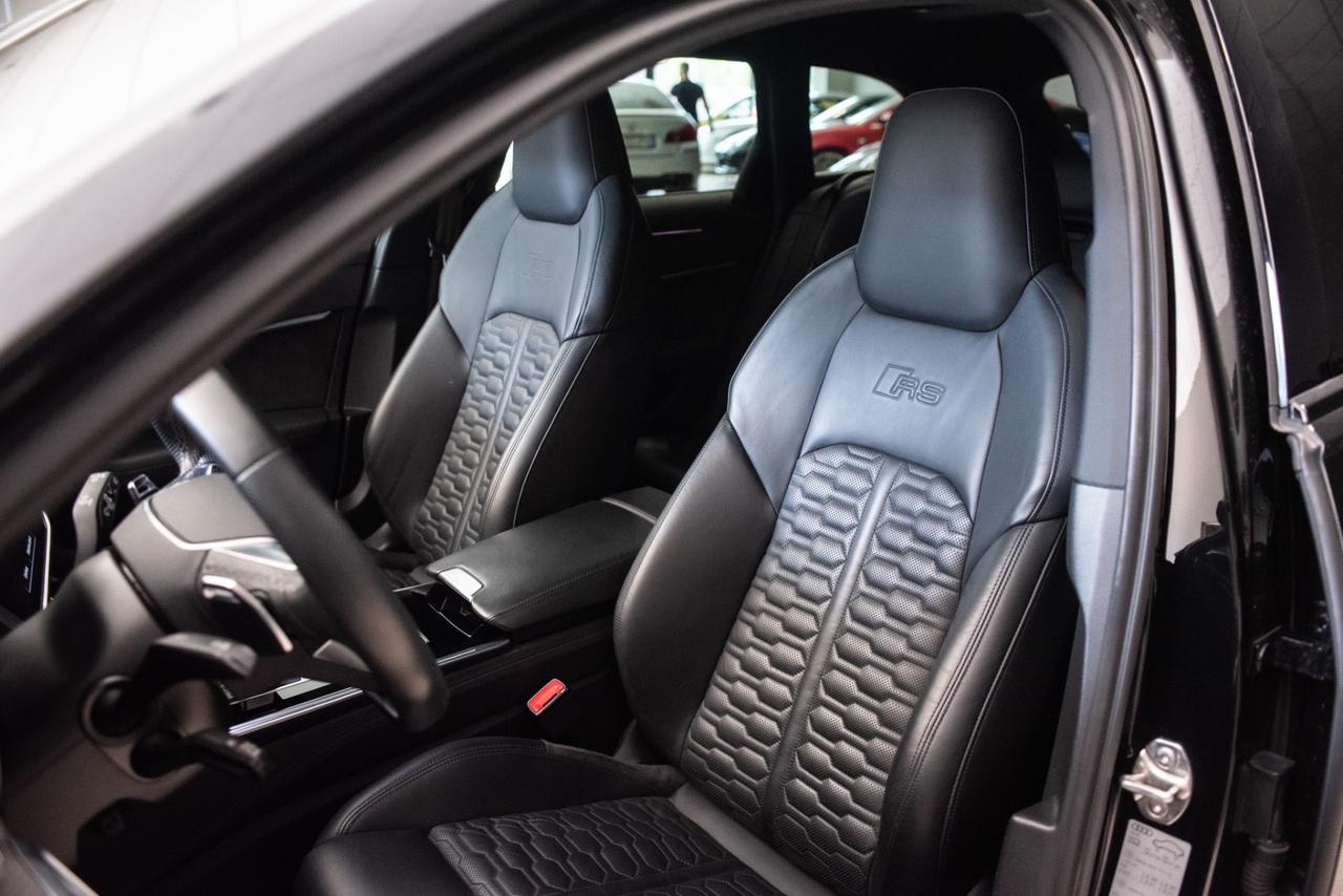Audi RS6 RS 6 Avant 4.0 TFSI V8 quattro tiptronic