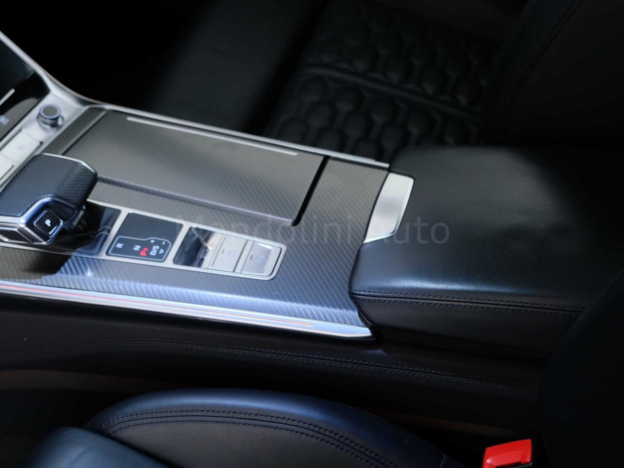 Audi RS6 avant 4.0 v8 mhev quattro tiptronic