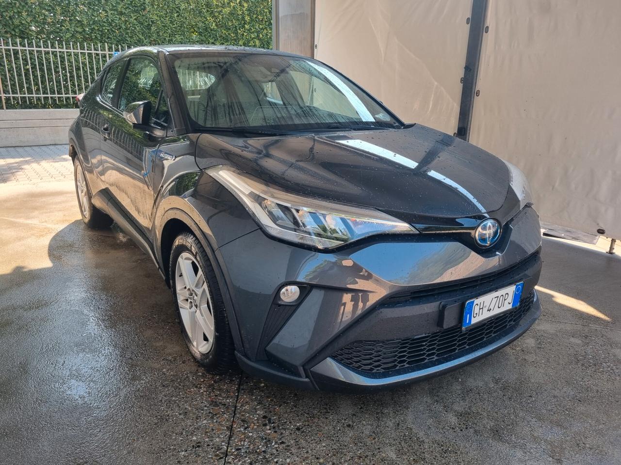 Toyota C-HR 1.8 Hybrid E-CVT Lounge