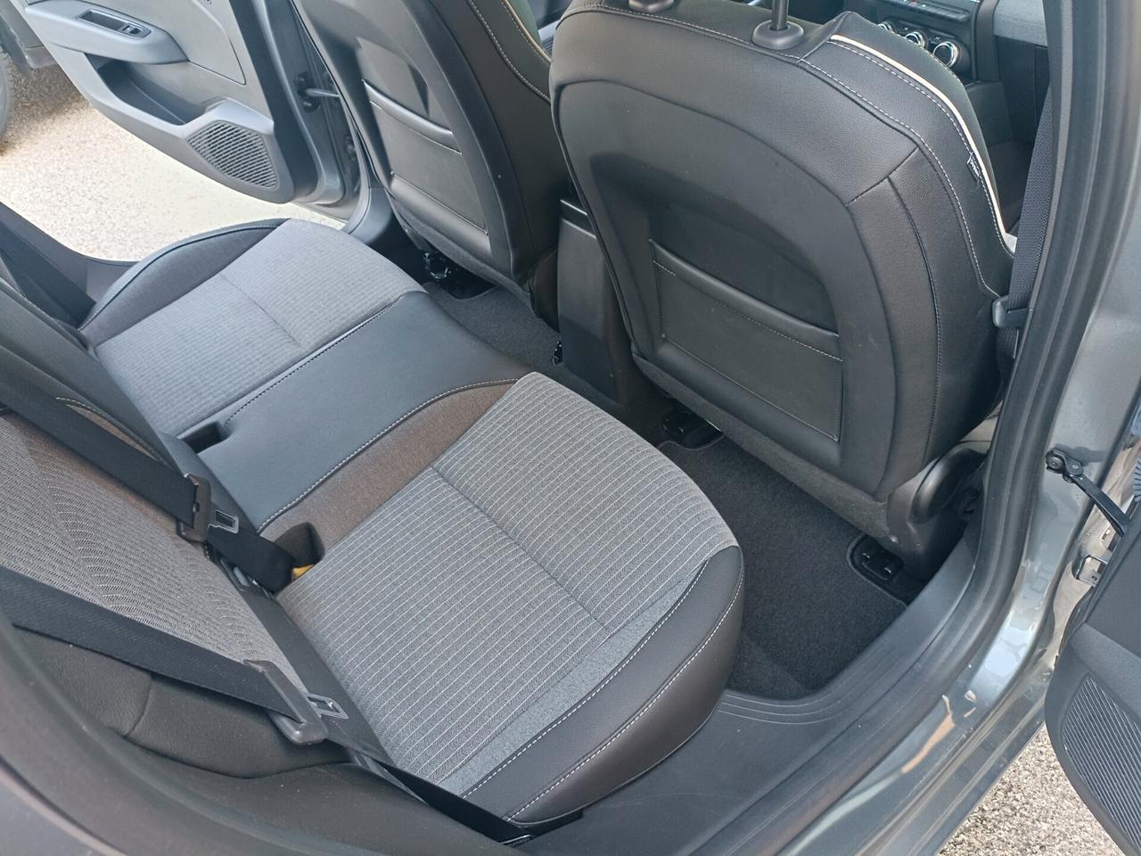 Renault Clio GPL 100 CV 5 porte Techno