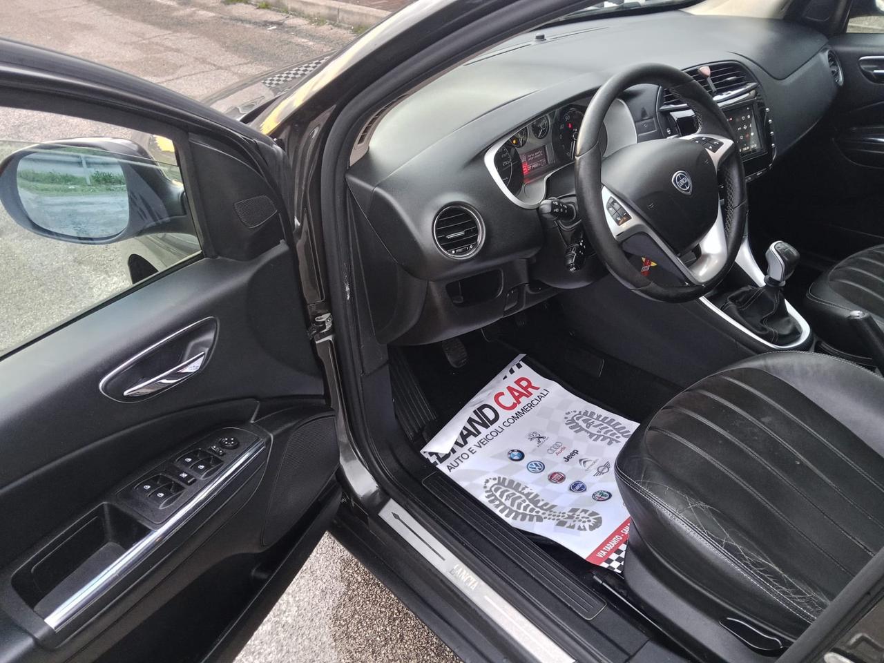 Lancia Delta 1.4 Gold Ecochic GPL 2012