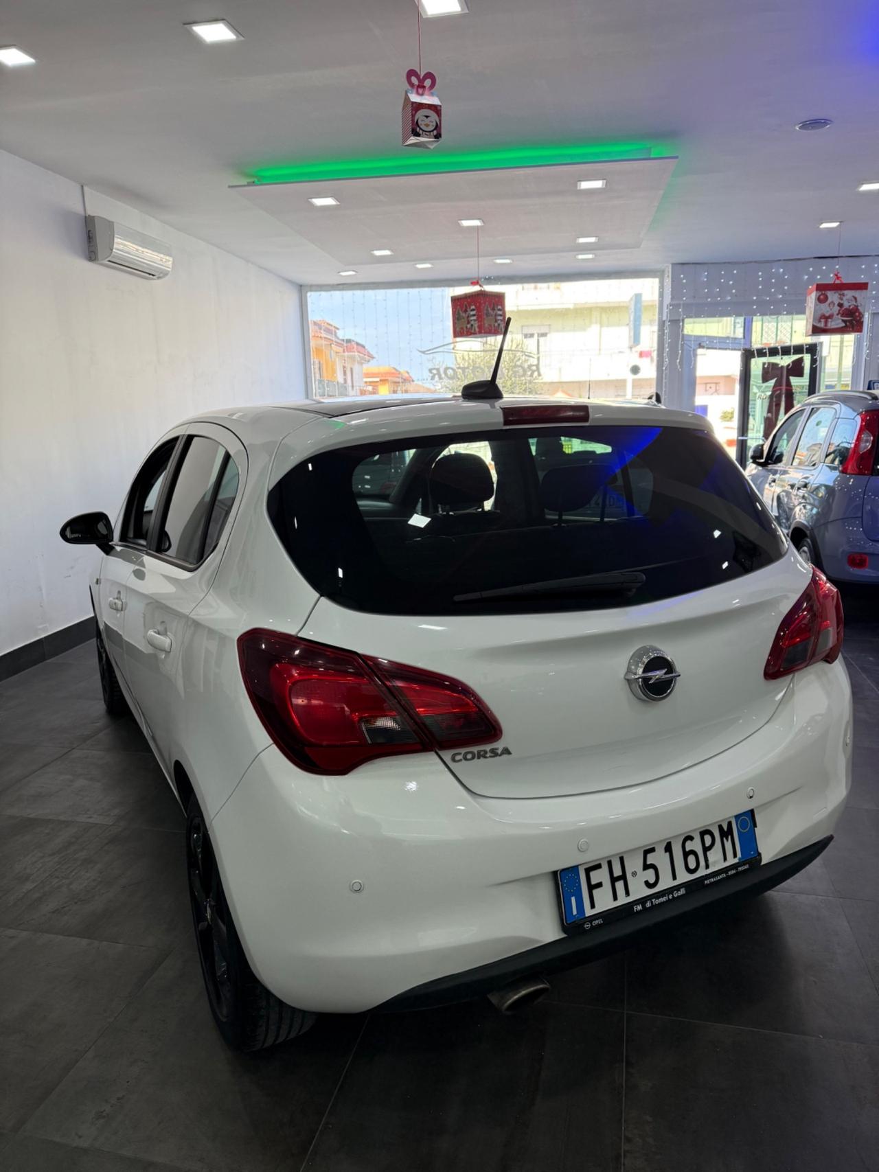 Opel Corsa 1.4 90CV GPL Tech 5 porte b-Color