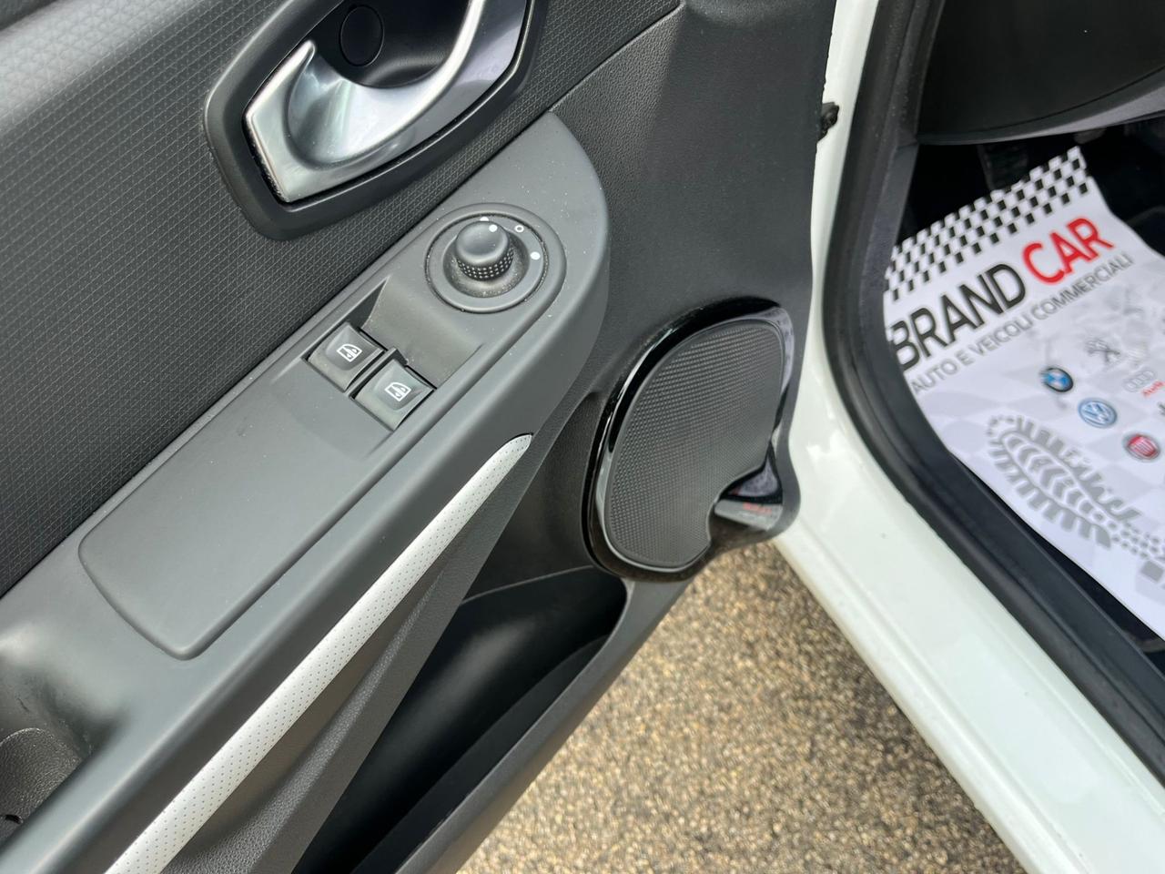 Renault Clio Sporter 1000 Energy Duel Unipro