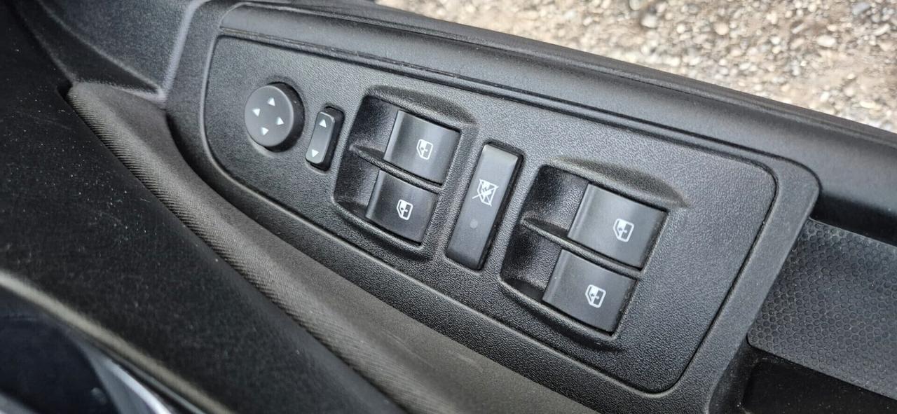 Lancia Delta 1.4 T-Jet 120CV EcochicGPL- 11/2013