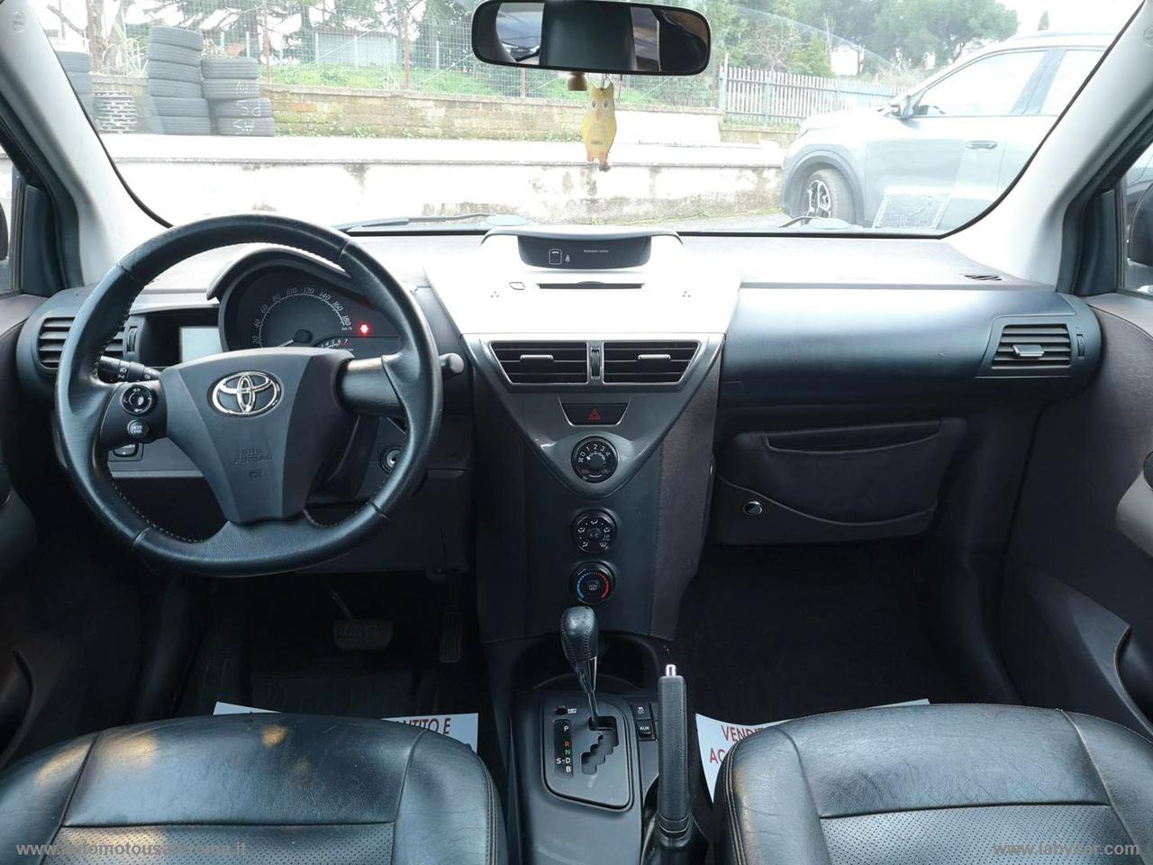 TOYOTA iQ 1.0 CVT Sol RATE AUTO MOTO SCOOTER