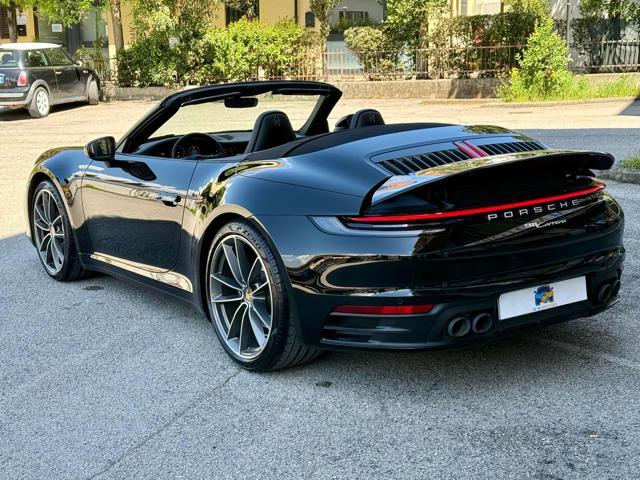 PORSCHE 911 Carrera Cabriolet