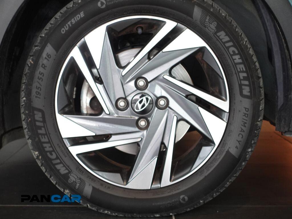 Hyundai Bayon 1.0 T-GDI Hybrid 48V iMT XClass