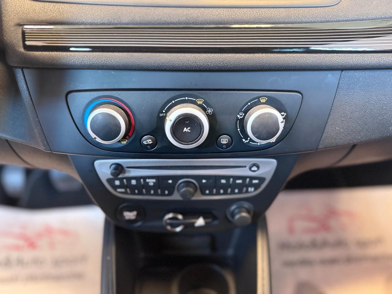 Renault Megane Mégane 1.5 dCi 110CV Attractive