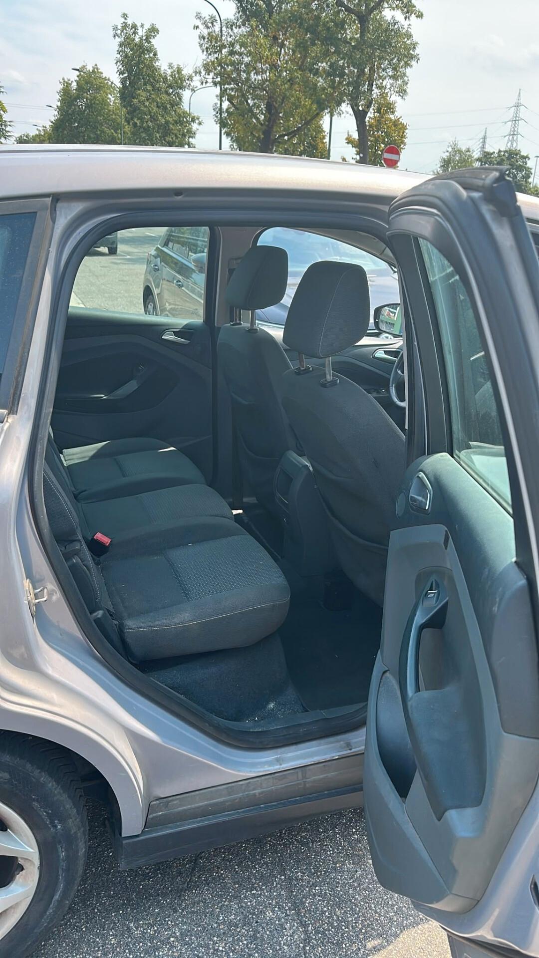 Ford C-Max 1.6 TDCi 115CV Titanium
