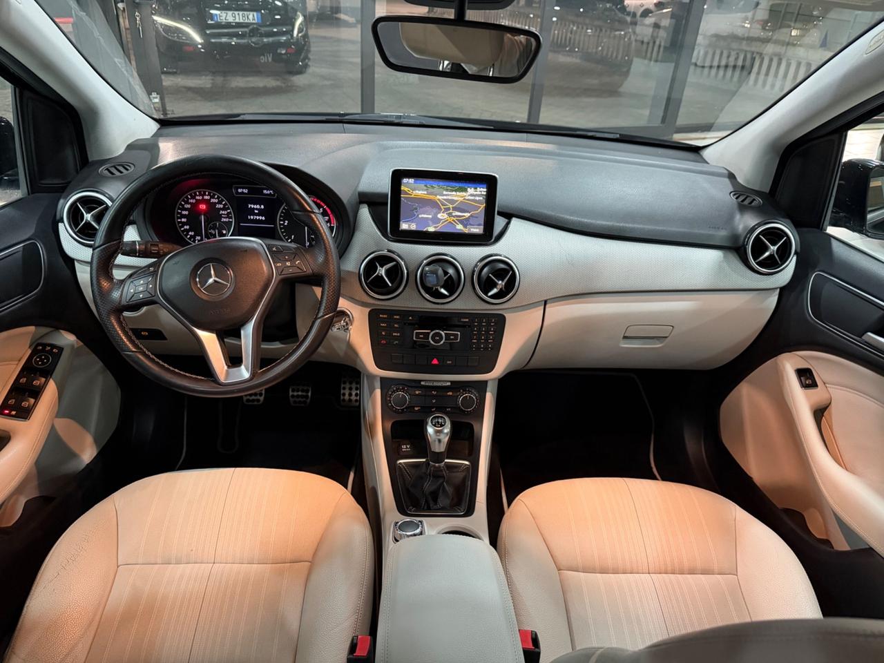 Mercedes-benz B 200 CDI Premium