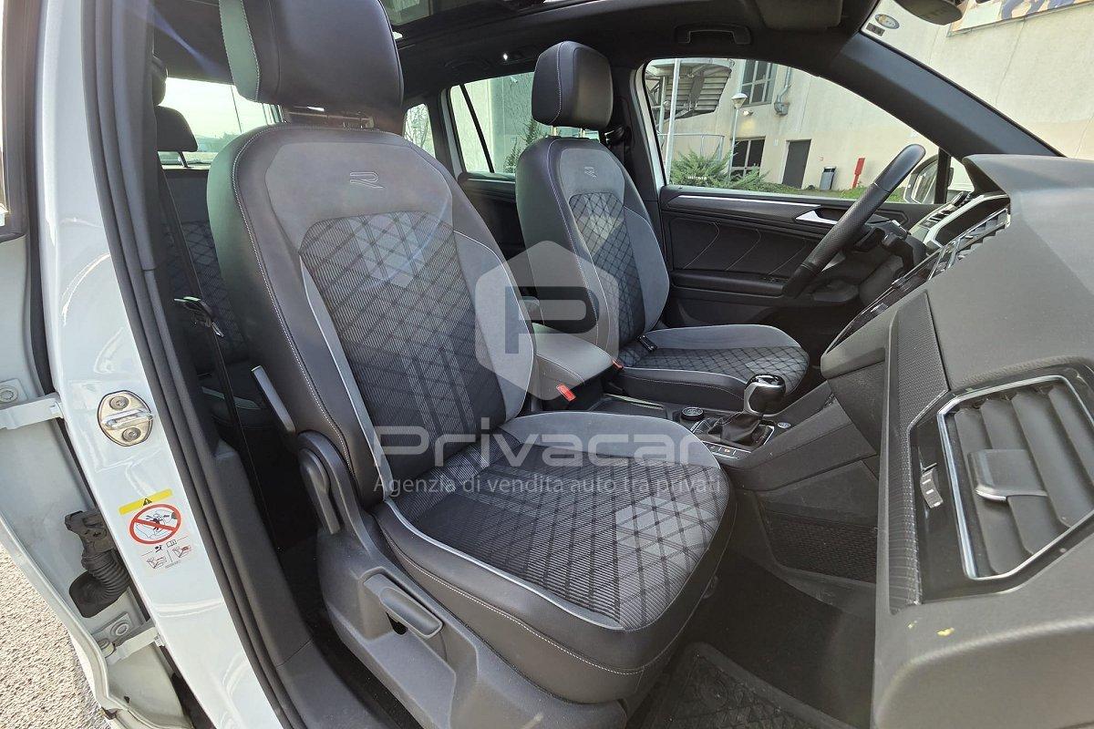 VOLKSWAGEN Tiguan 2.0 TDI 200 CV SCR DSG 4MOTION R-Line
