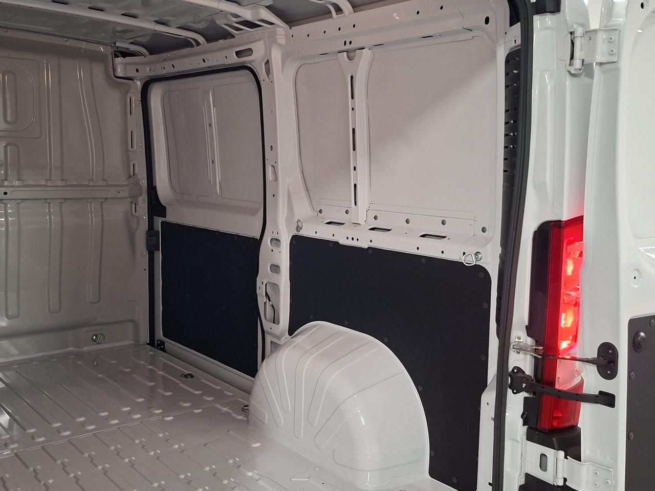 Citroen Jumper 30 2.2 BlueHDi 120CV L1H1 Furgone Km.0