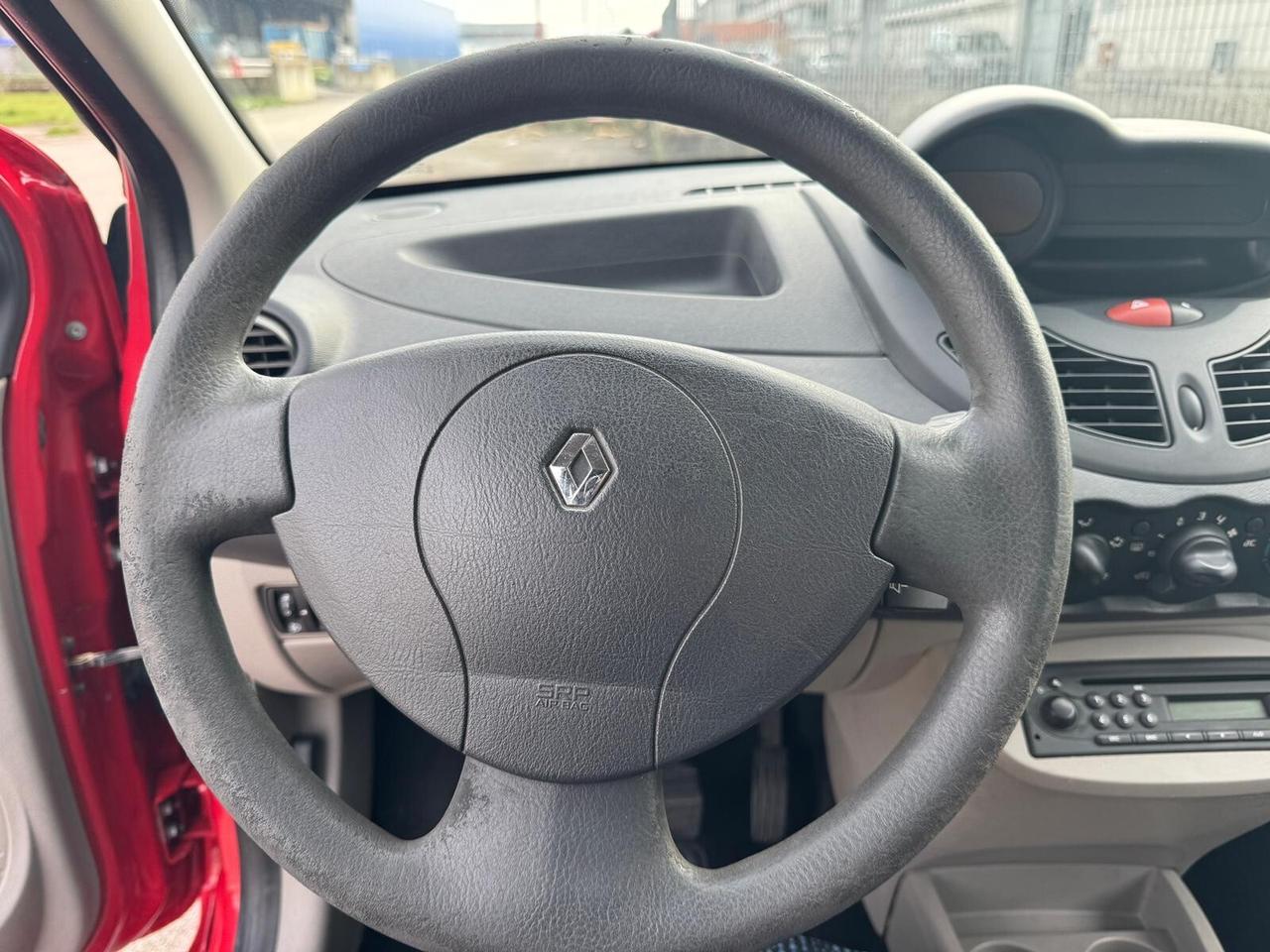 Renault Twingo 1.2 8V Le Iene