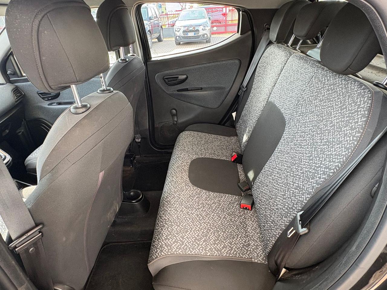 Lancia Ypsilon Black Noir 1.2 #10441