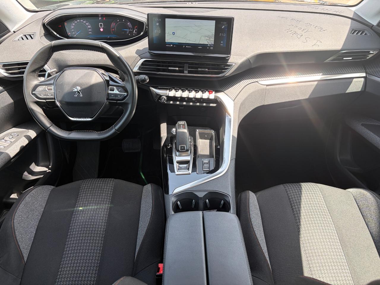 Peugeot 3008 1.5 BlueHDi 130cv EAT8 Active Pack