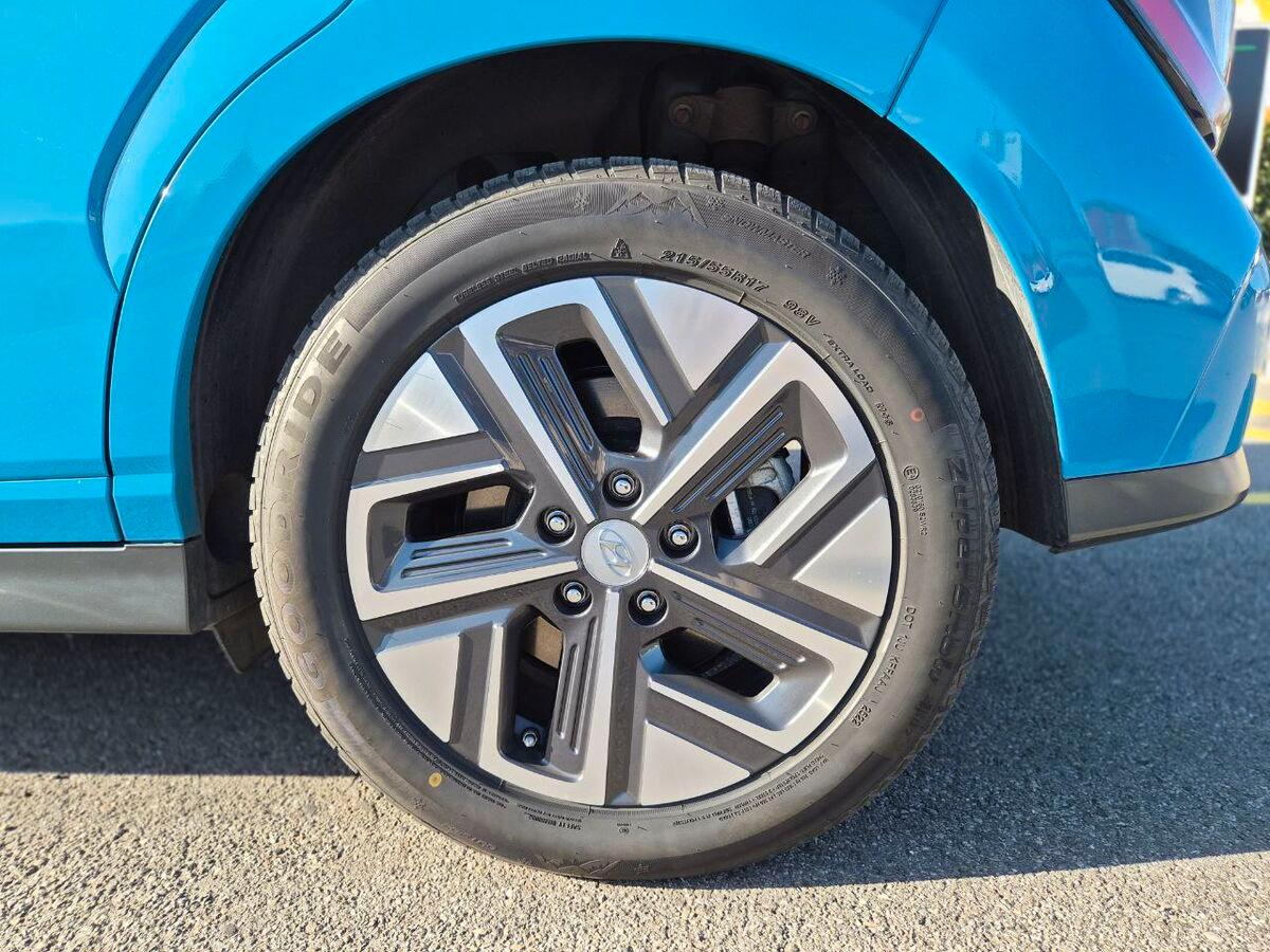 Hyundai Kona 64 kWh EV Exclusive