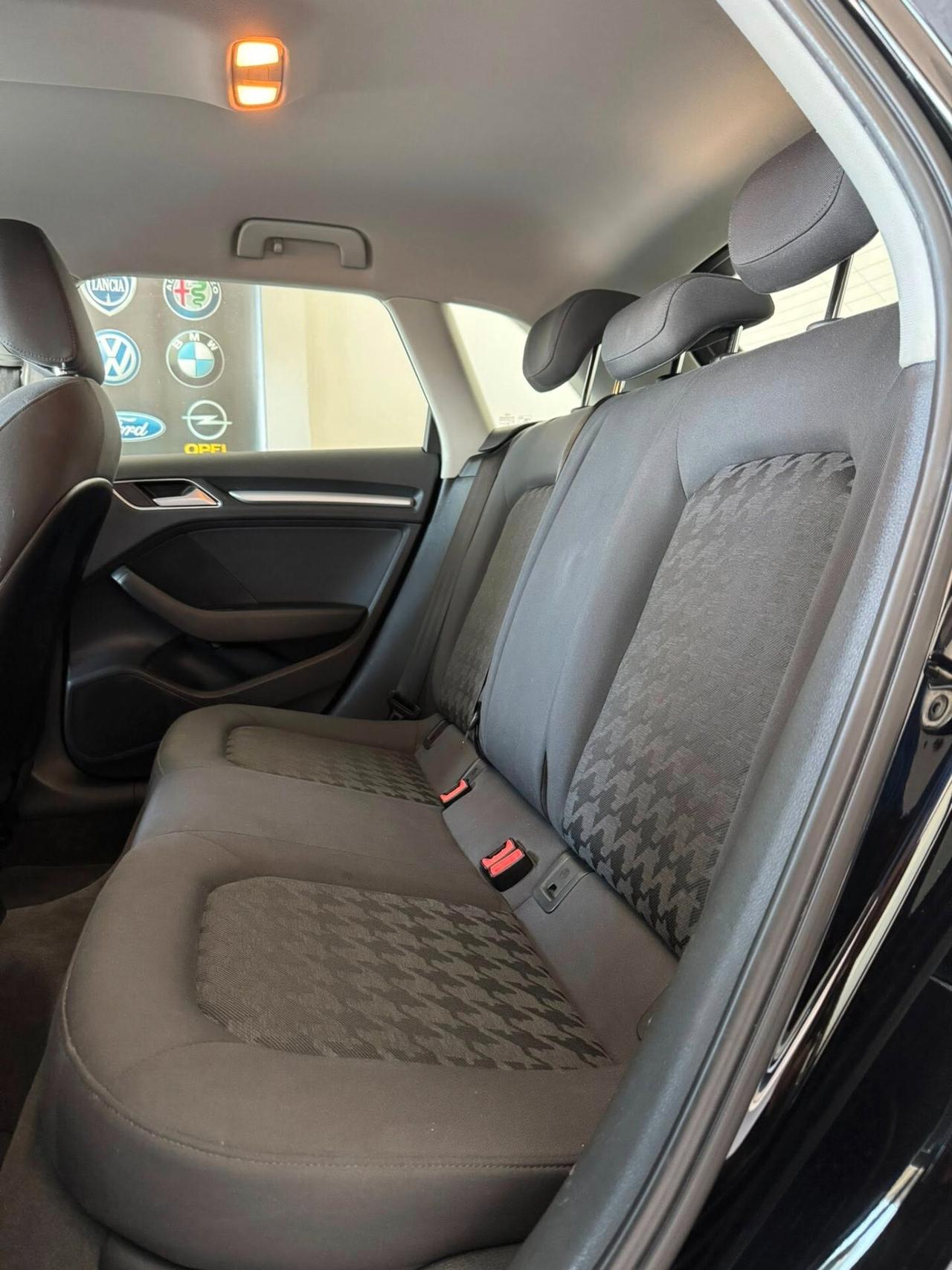 Audi A3 1.6 TDI clean diesel Ambition