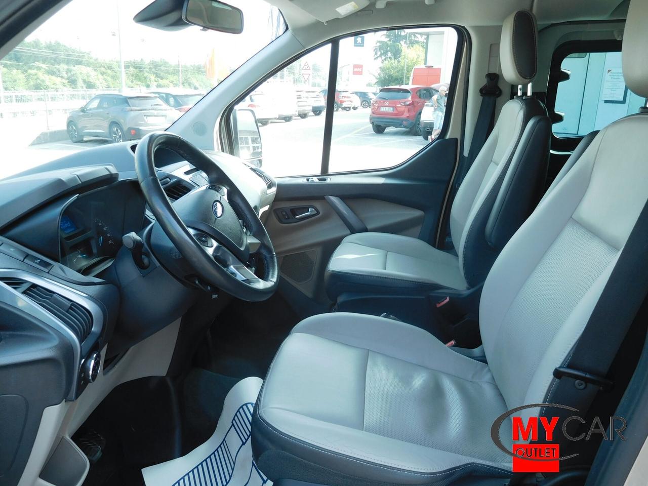 Ford Tourneo Custom 310 2.0 TDCi 170cv PC Titanium