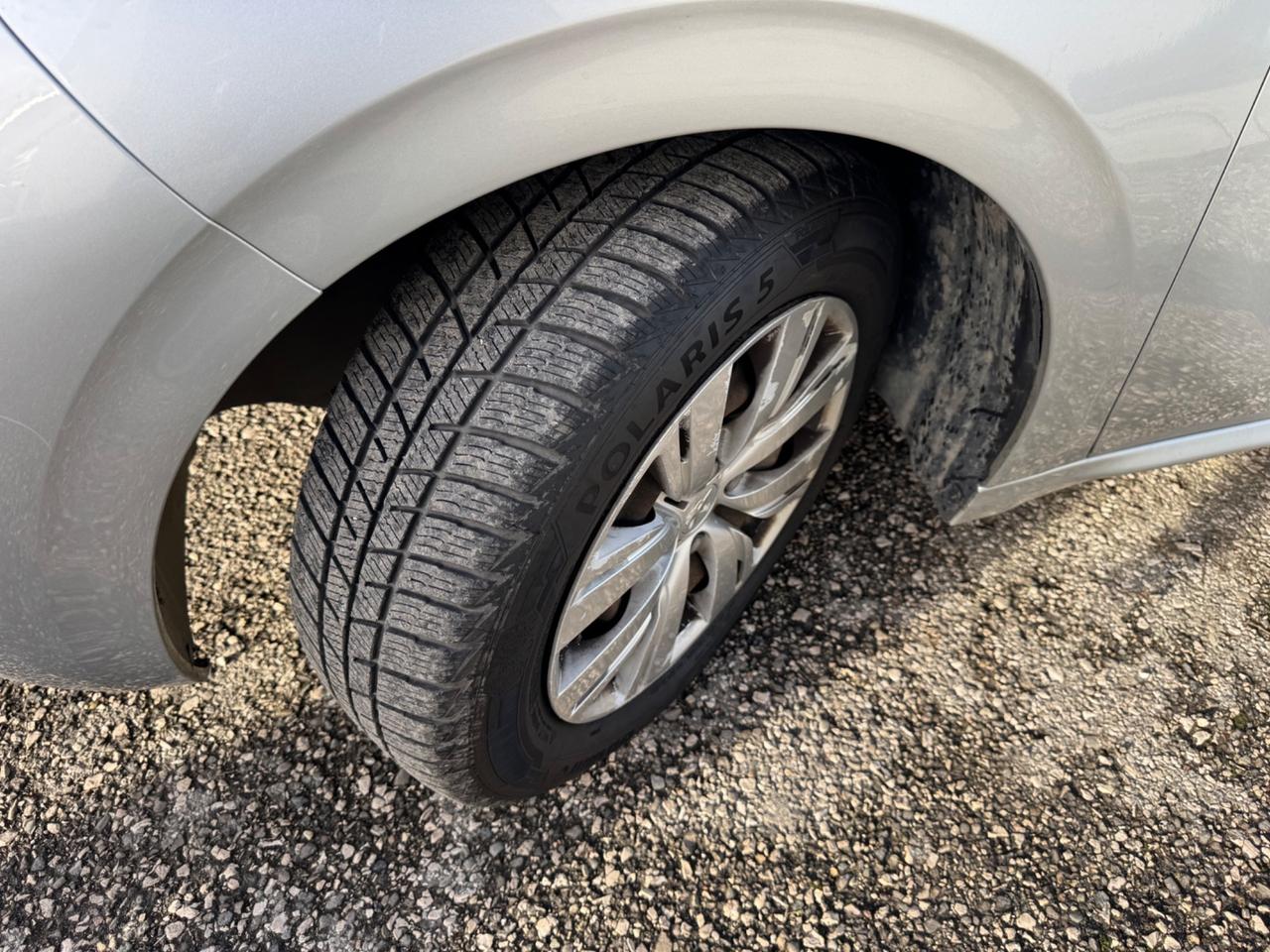 Peugeot 208 Versione Allure