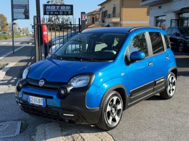 Fiat Panda Pandina Cross 1.0 firefly 70cv hybrid Blu Italia