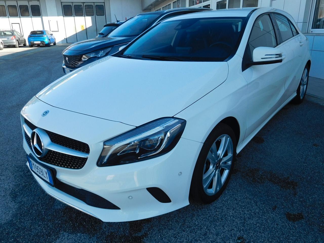 Mercedes-benz A 180 d Automatic Sport gomme nuove