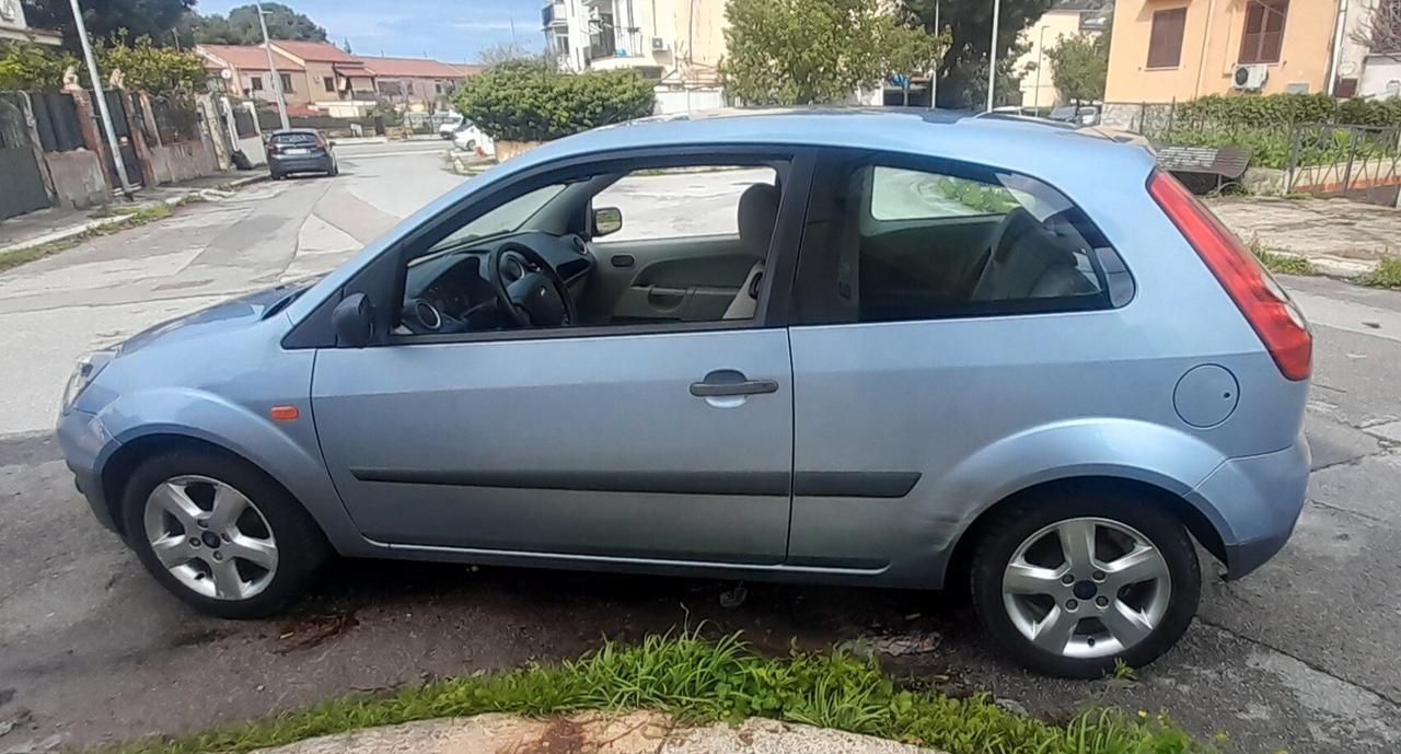 Ford Fiesta 1.4 TDCi 3p. Ghia
