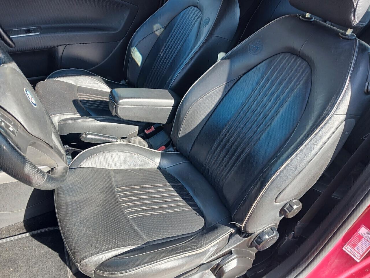 Alfa Romeo MiTo 1.6 JTDm 16V Distinctive