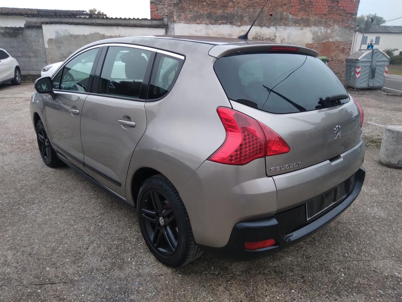 Peugeot 3008 1.6 VTi 120CV Premium benzina-gpl x neopatentati