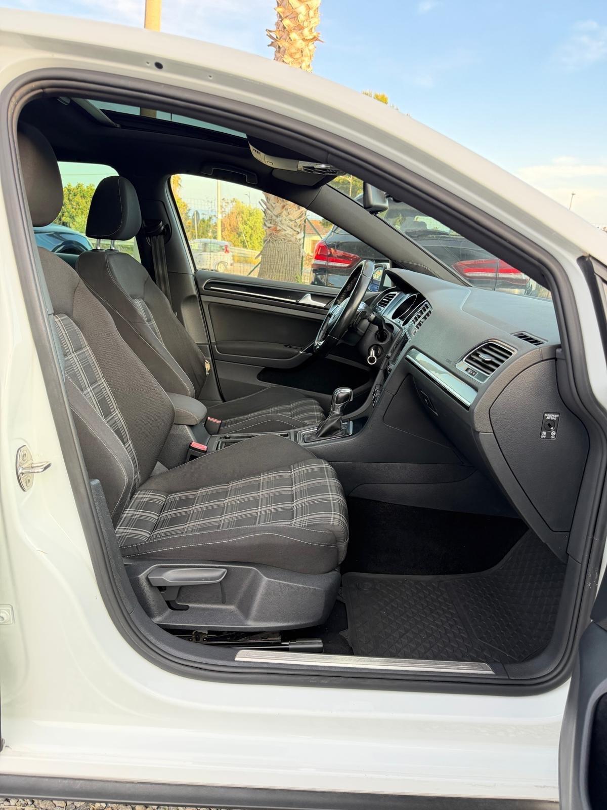 Volkswagen Golf GTD 2.0 TDI 5p. BlueMotion Technology