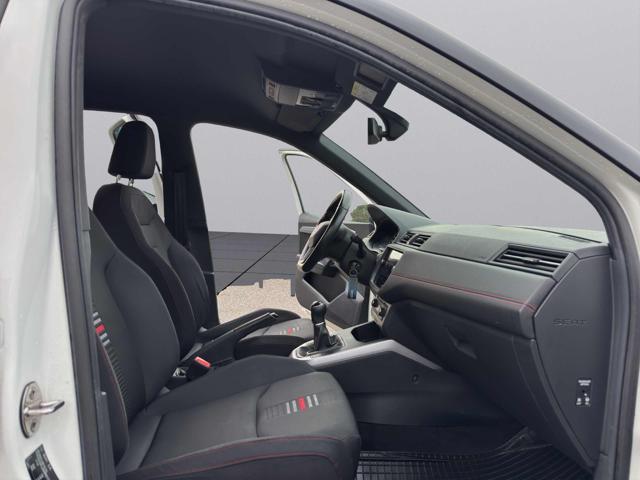 SEAT Arona 1.0TGI FR-CERCHI17-CRUISE-NAVI-SENSORI-DIURNI LEED