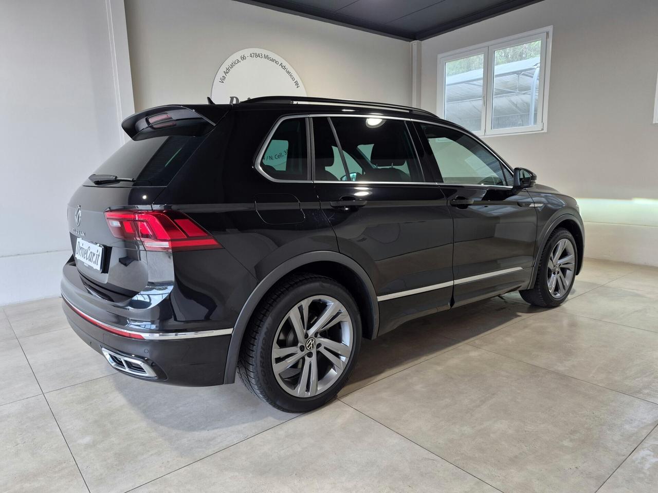 Volkswagen Tiguan 2.0 TDI 150 CV SCR DSG R-Line