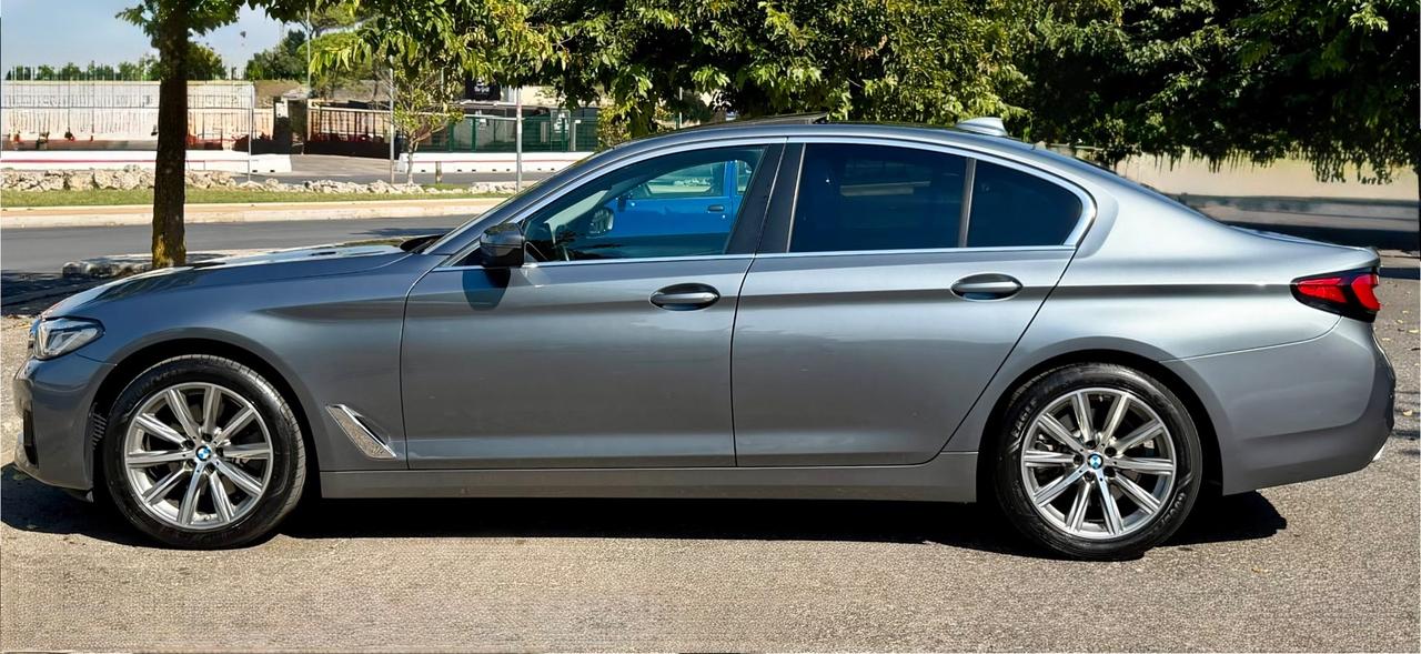 Bmw 520d berlina 190CV TETTO/VIRTUAL