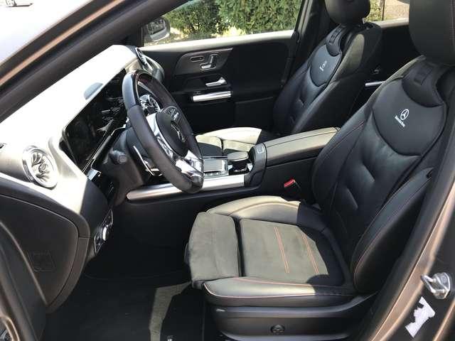 Mercedes-Benz GLA 45 AMG GLA S AMG 4matic +