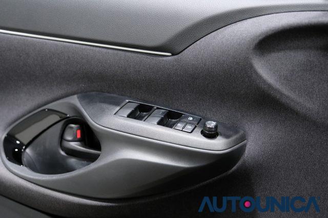 TOYOTA Yaris Cross 1.5 HYBRID 5PORTE E-CVT TREND FULL LED