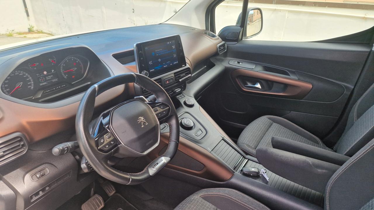 Peugeot Rifter BlueHDi 130 S&S EAT8 GT Line Standard