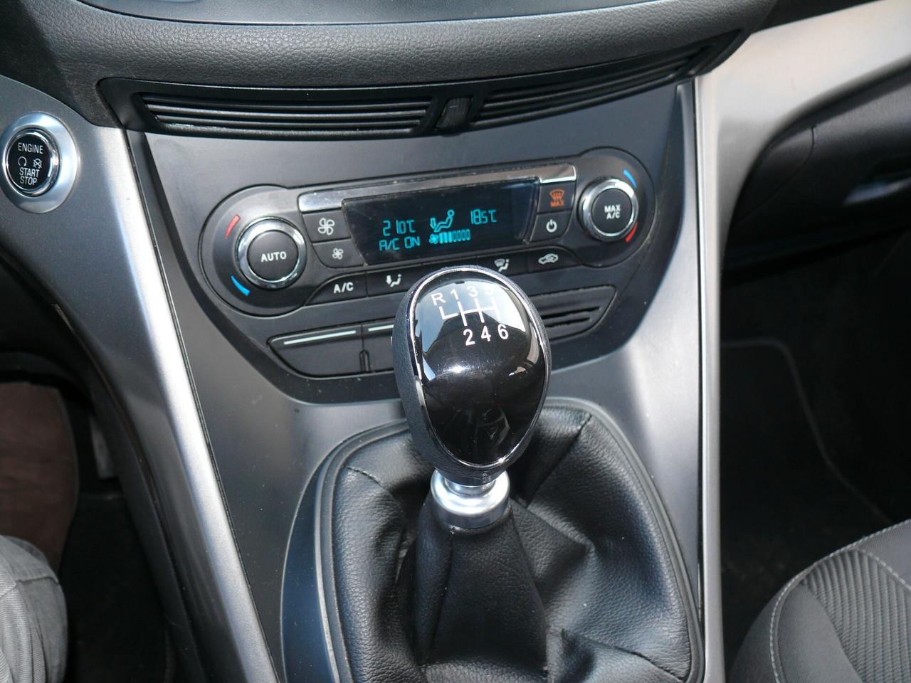 Ford Kuga 2.0 TDCI 115 CV 2WD Titanium