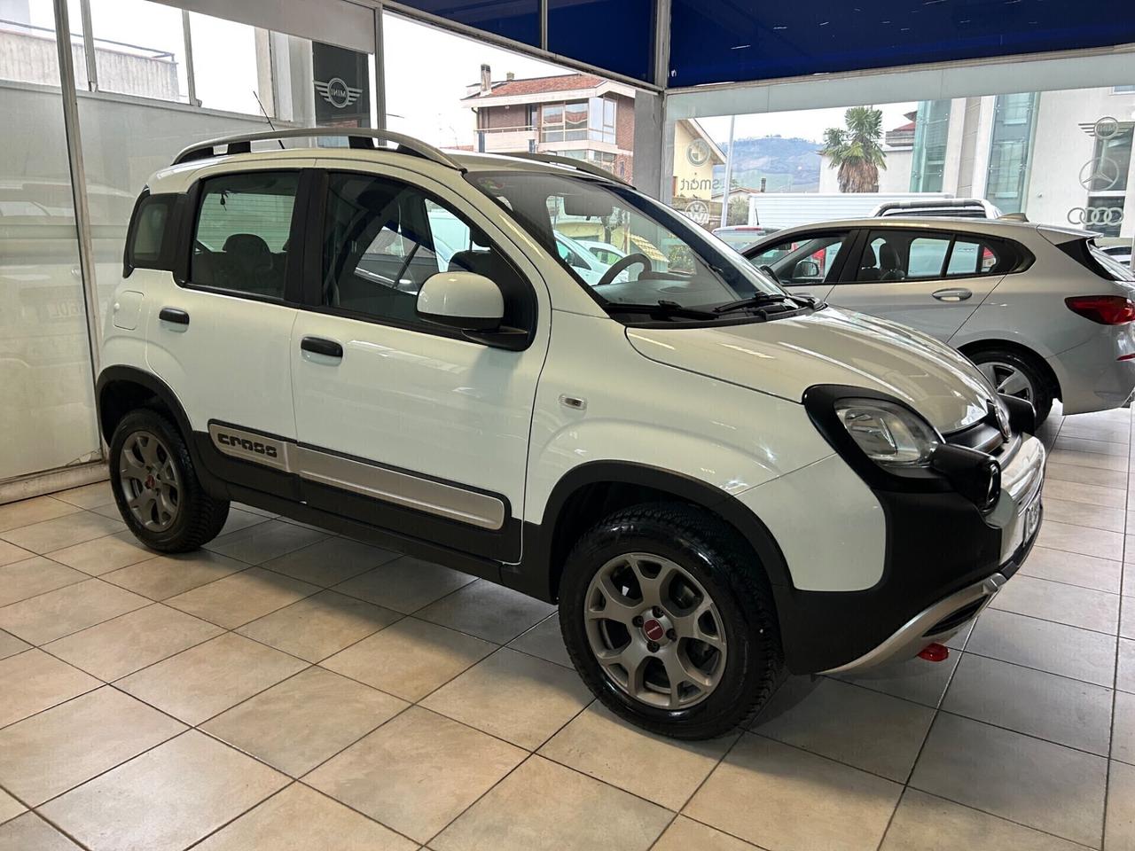 FIAT PANDA CROSS 4X4 1.3 MJ ( 79.000 KM)