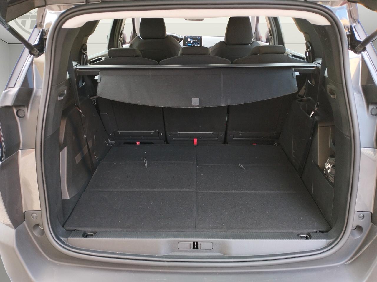 PEUGEOT 5008 II 2021 1.5 bluehdi Allure Pack s * 7 POSTI *
