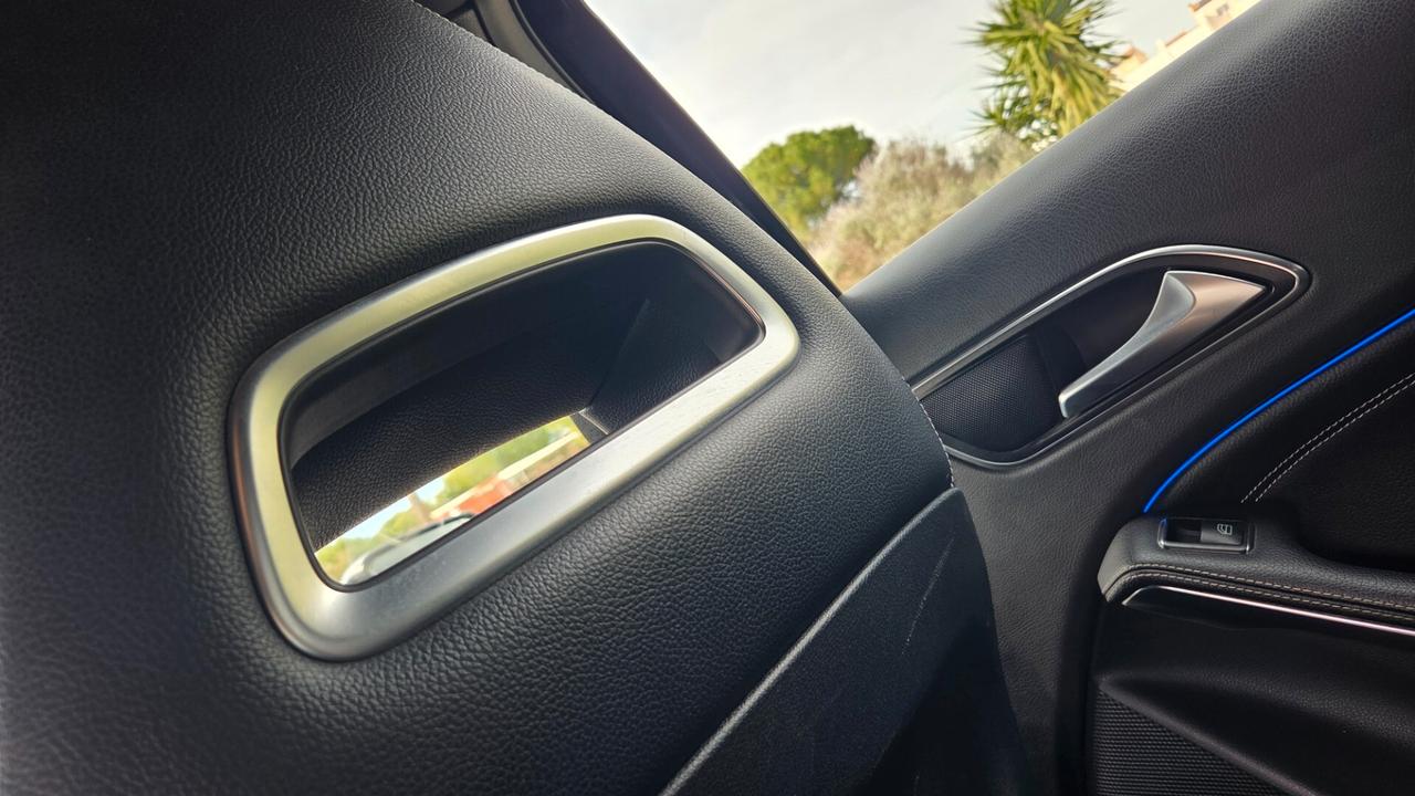 Mercedes-benz A 180 d Automatic Premium