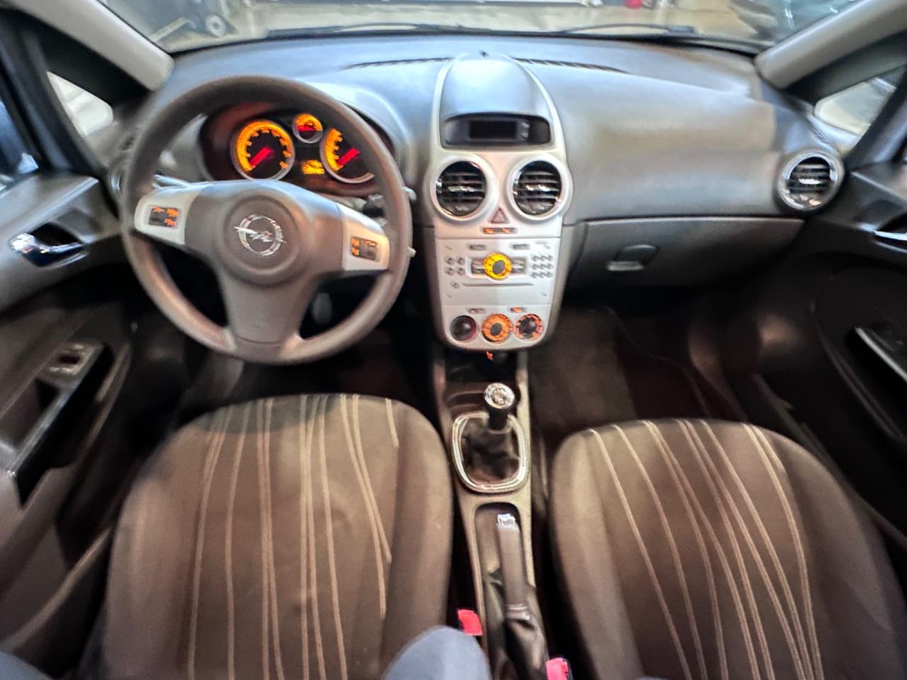 Opel Corsa 1.2 5 porte Enjoy
