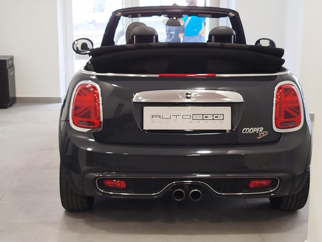 Mini Cooper SD Cabrio Automatica