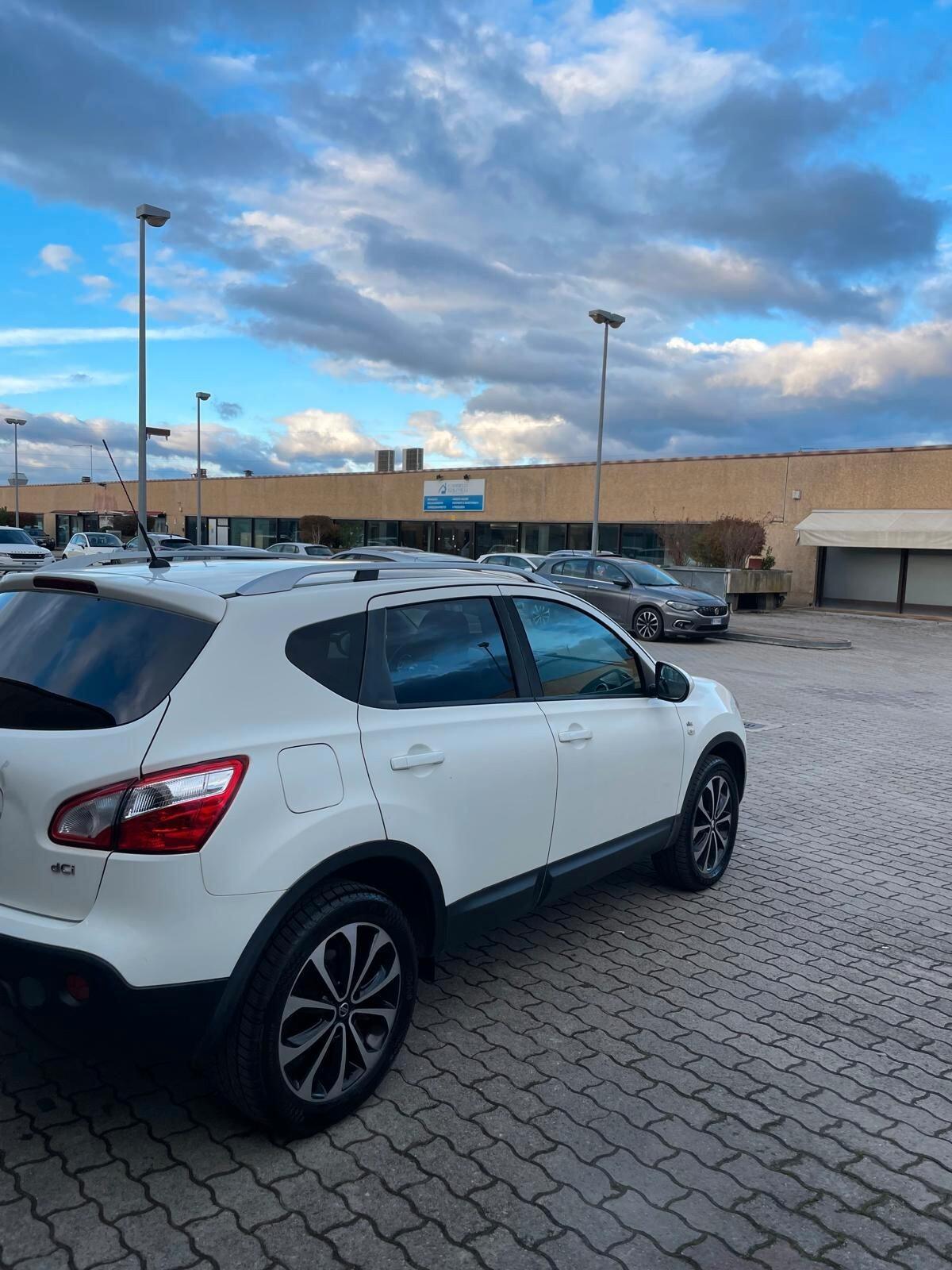 Nissan Qashqai 1.5 dCi DPF Tekna