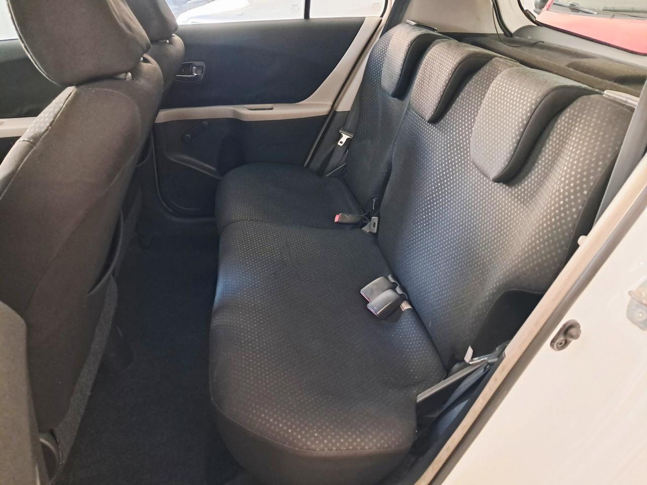 Toyota Yaris 1.3 5 porte