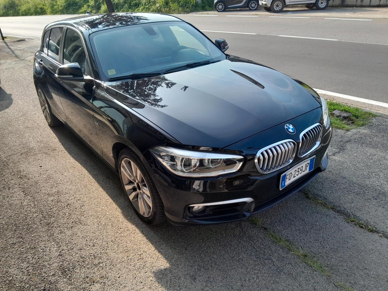 Bmw 118 118d 5p. Urban automatica