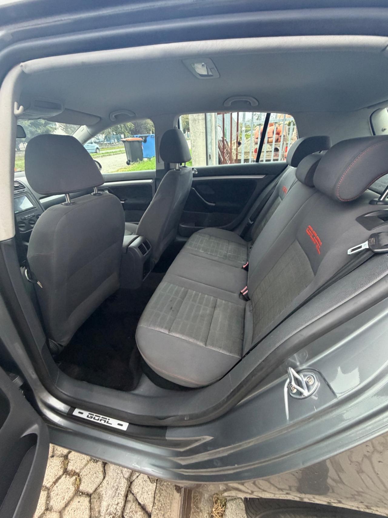 Volkswagen Golf 5 1.9 TDI 5p. Sportline